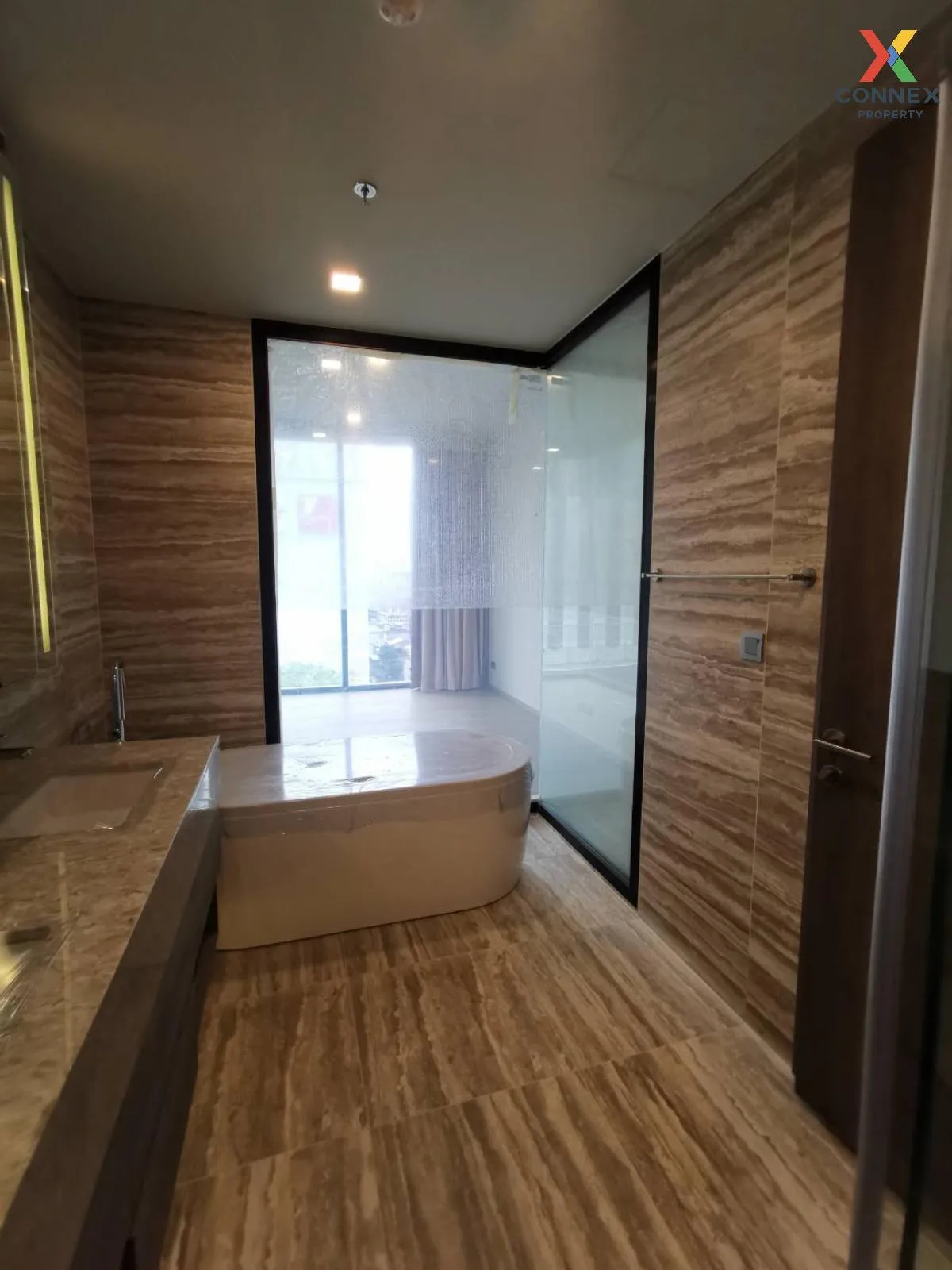 For Sale Condo , Celes Asoke , MRT-Sukhumvit , Khlong Toei Nuea , Watthana , Bangkok , CX-104088