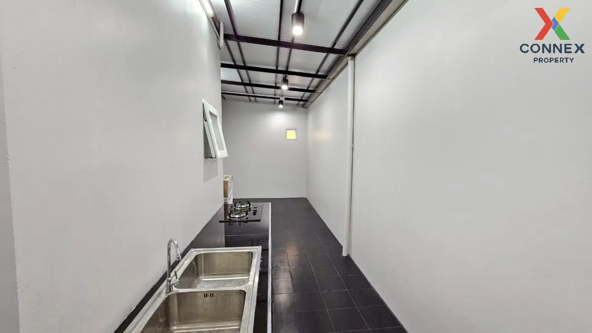 ขายอาคารพาณิชย์  บ้านลภาวัน 22 เซ็นทรัล เวสต์เกต-บางใหญ่ บางแม่นา
