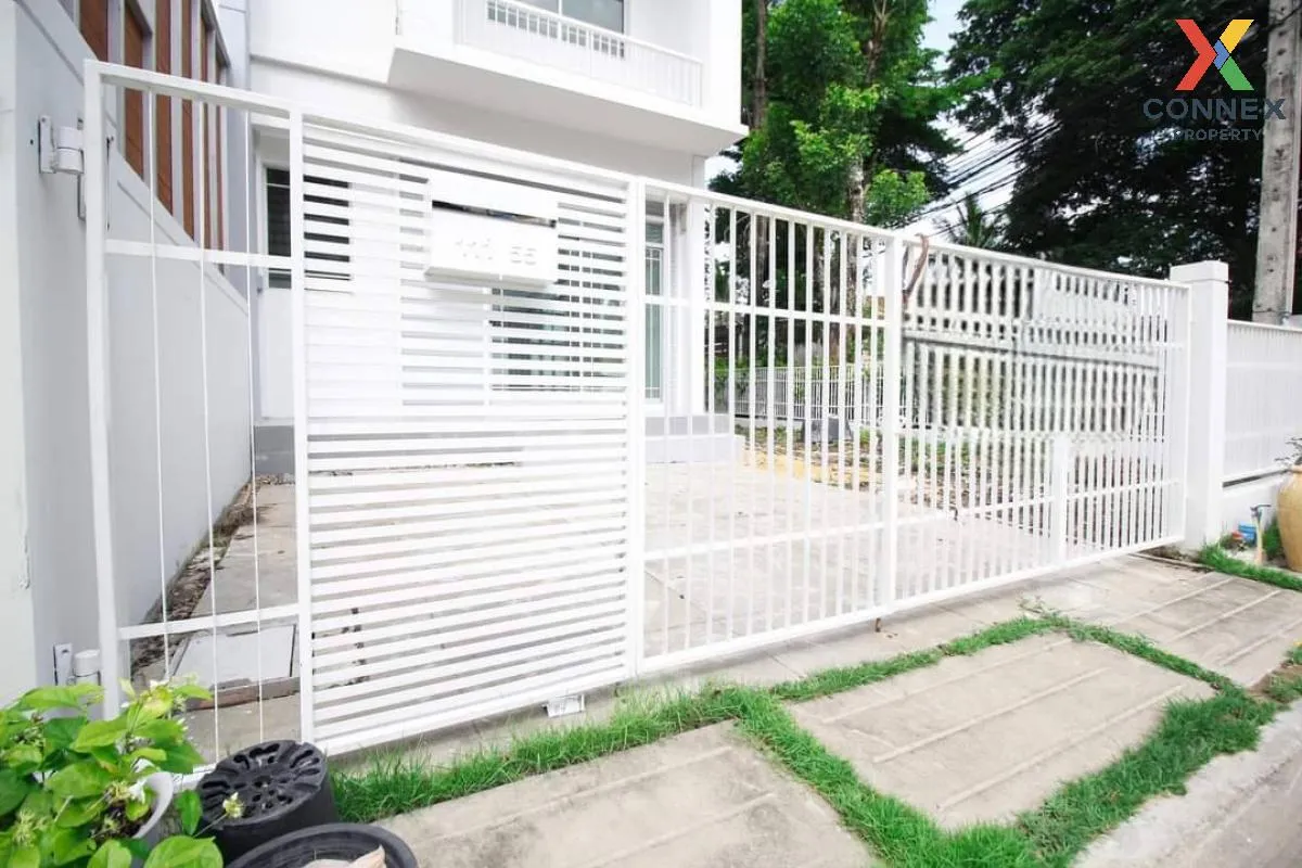 For Sale Townhouse/Townhome  , Baanmai 1 , corner unit , Tha Kham , Bang Khun Thian , Bangkok , CX-104132 3