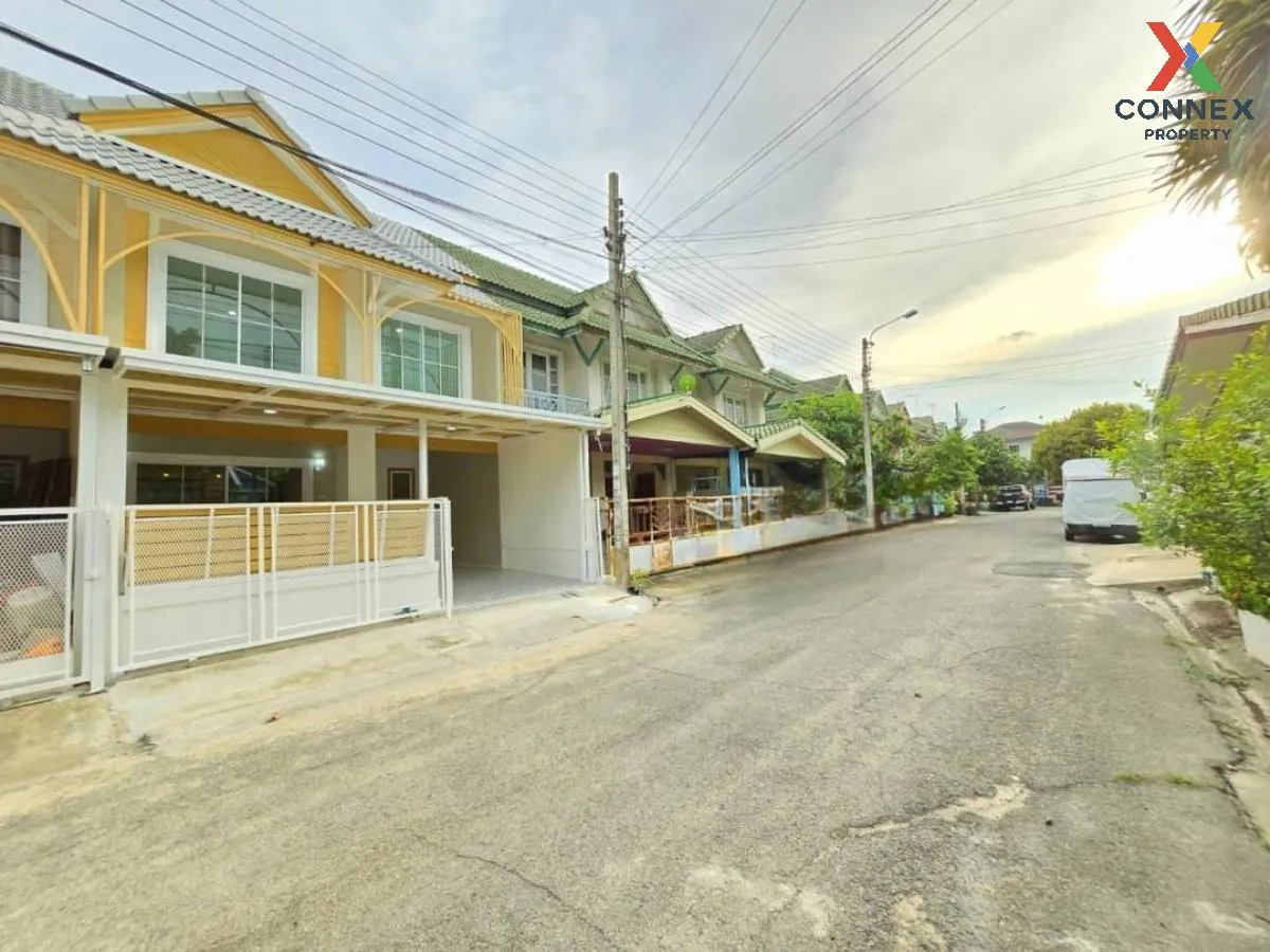 For Sale Townhouse/Townhome  , Baan Pruksa 14 A Bangbuathong , newly renovated , Bang Khu Rat , Bang Bua Thong , Nonthaburi , CX-104215 3