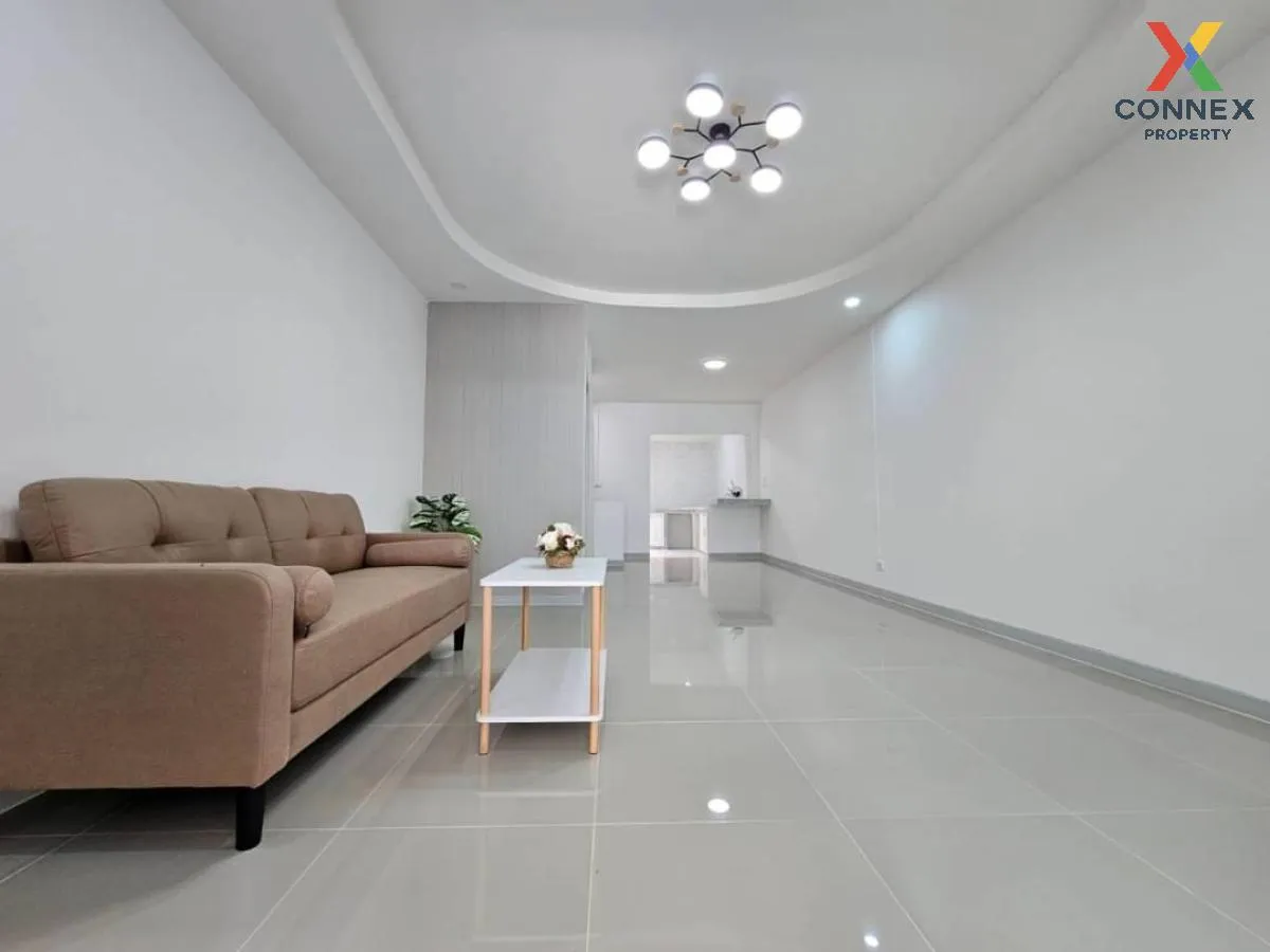 For Sale Townhouse/Townhome  , Monwadee Exclusive , newly renovated , Bang Bua Thong , Bang Bua Thong , Nonthaburi , CX-104346