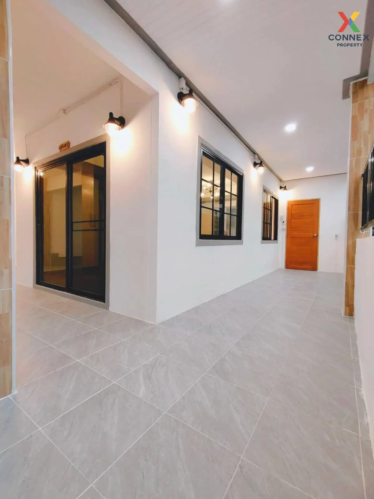 For Sale Townhouse/Townhome  , Baan Pruksa 12 Rangsit-Klong 3 , wide frontage , newly renovated , Khlong Sam , khlong Luang , Pathum Thani , CX-104371