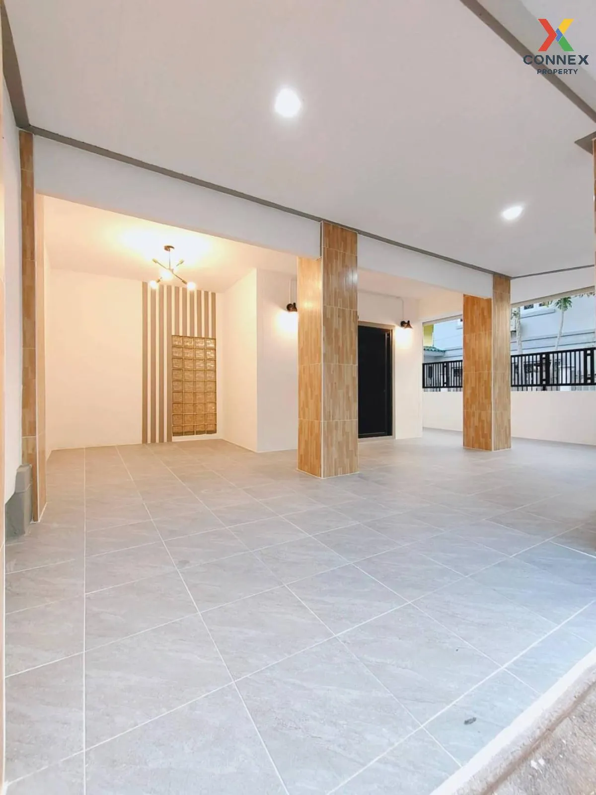 For Sale Townhouse/Townhome  , Baan Pruksa 12 Rangsit-Klong 3 , wide frontage , newly renovated , Khlong Sam , khlong Luang , Pathum Thani , CX-104371