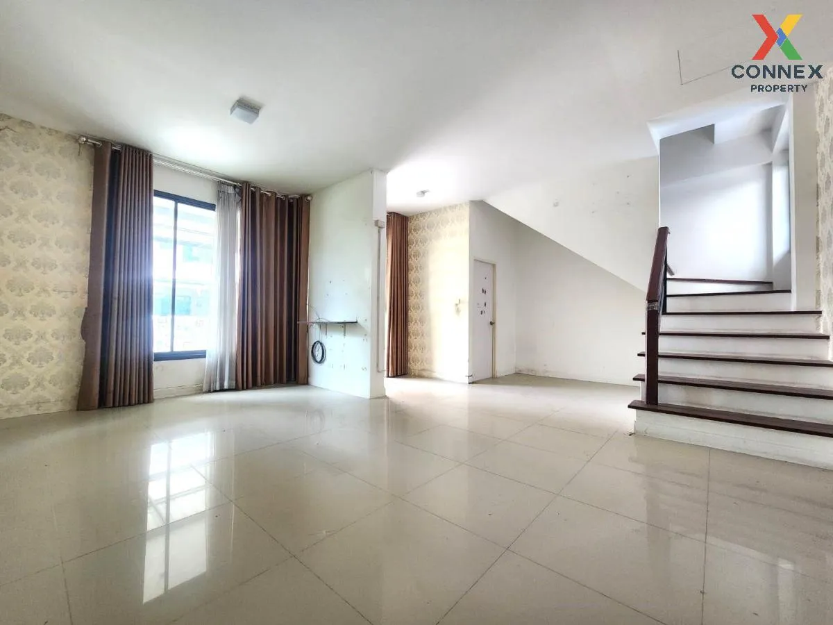 For Sale Townhouse/Townhome  , High Living , Nong Kakha , Phan Thong , Chon Buri , CX-104375