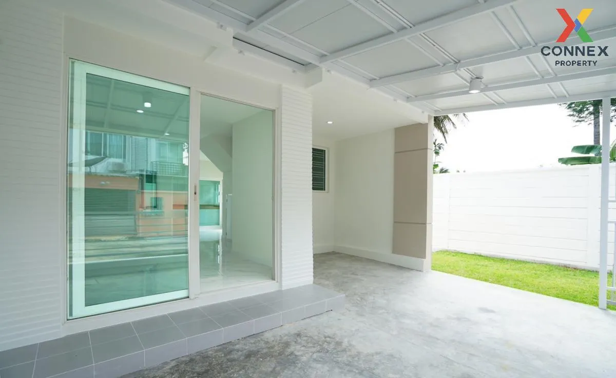 For Sale Townhouse/Townhome  , Gusto Sathorn-Taksin , corner unit , newly renovated , Chom Thong , Bang Khun Thian , Bangkok , CX-104407 3