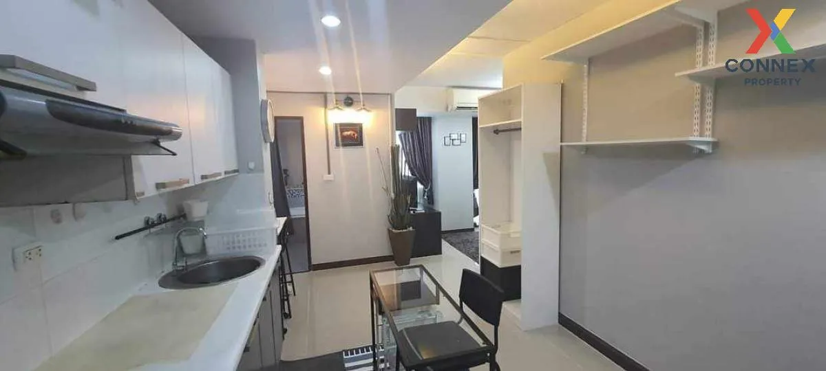 For Sale Condo , Waterford Sukhumvit 50 , corner unit , BTS-Phra Khanong , Phra Khanong , Khlong Toei , Bangkok , CX-104499