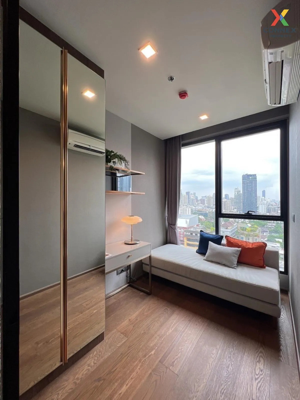 For Rent Condo , Ideo Q Sukhumvit 36 , BTS-Thong Lo , Khlong Tan , Khlong Toei , Bangkok , CX-104585