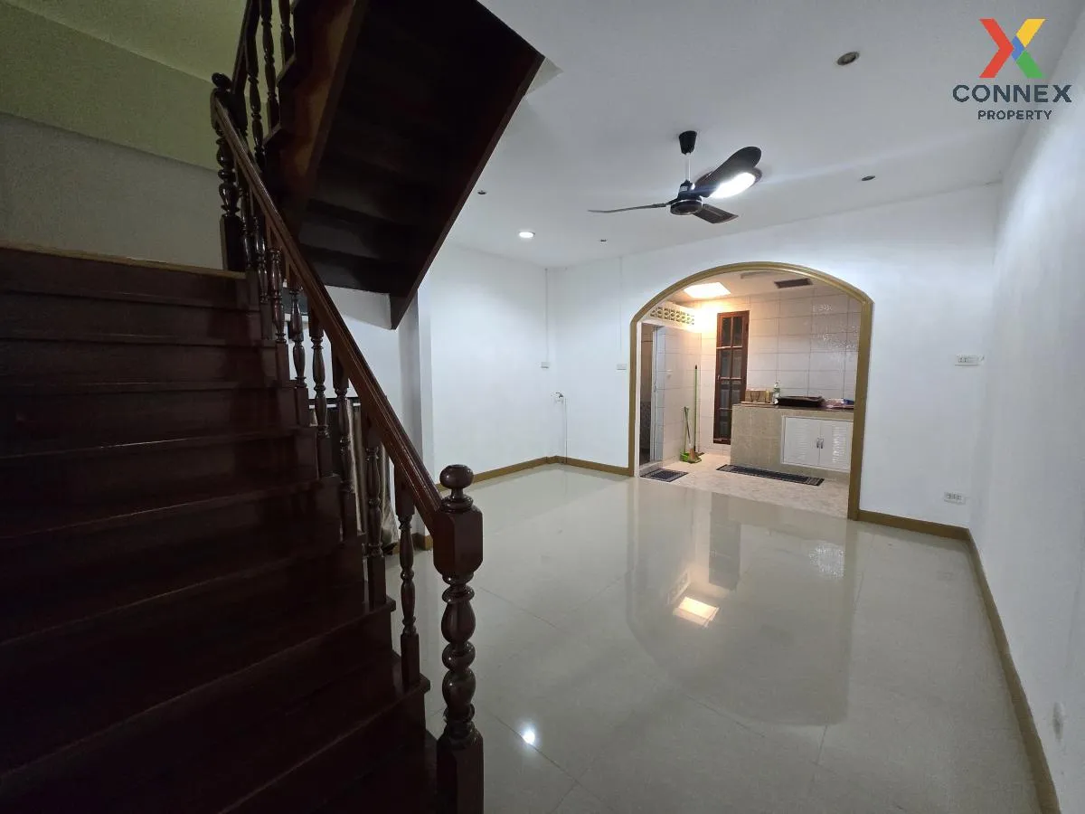 For Sale Townhouse/Townhome  , Suetrong Phahonyothin 52 , newly renovated , BTS-Saphan Mai , Khlong Thanon , Sai Mai , Bangkok , CX-104609