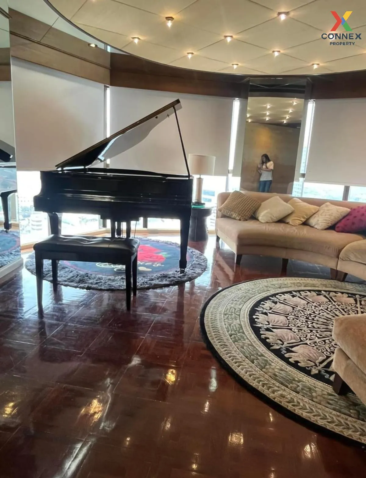 For Sale Condo , State Tower , BTS-Saphan Taksin , Silom , Bang Rak , Bangkok , CX-104619