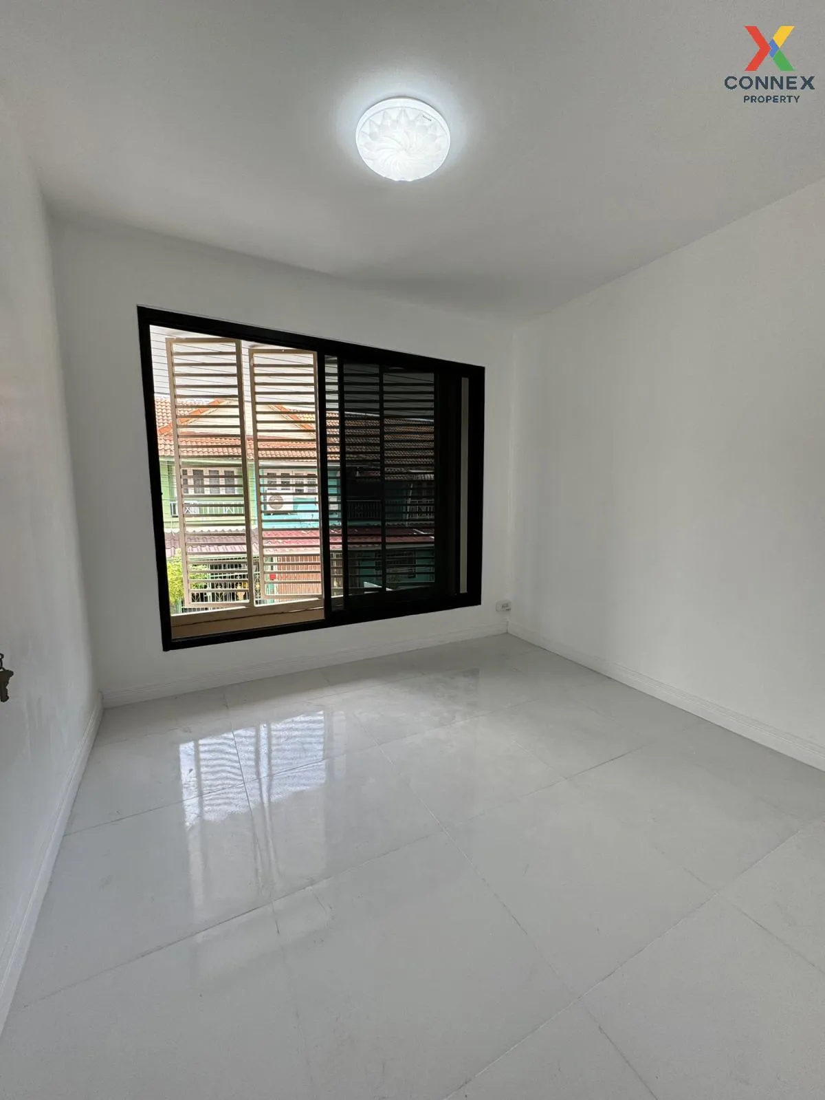 For Sale Townhouse/Townhome  , Baan Pruksa 3 Soi Watlatpladuk , Bang Khu Rat , Bang Bua Thong , Nonthaburi , CX-104628