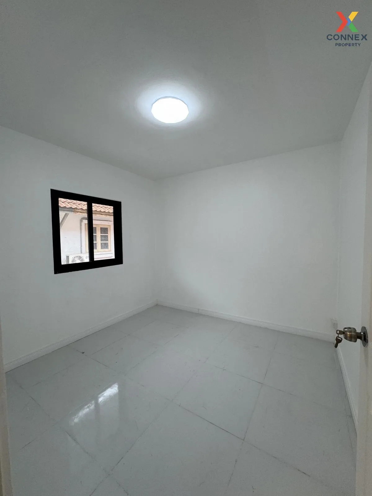 For Sale Townhouse/Townhome  , Baan Pruksa 3 Soi Watlatpladuk , Bang Khu Rat , Bang Bua Thong , Nonthaburi , CX-104628