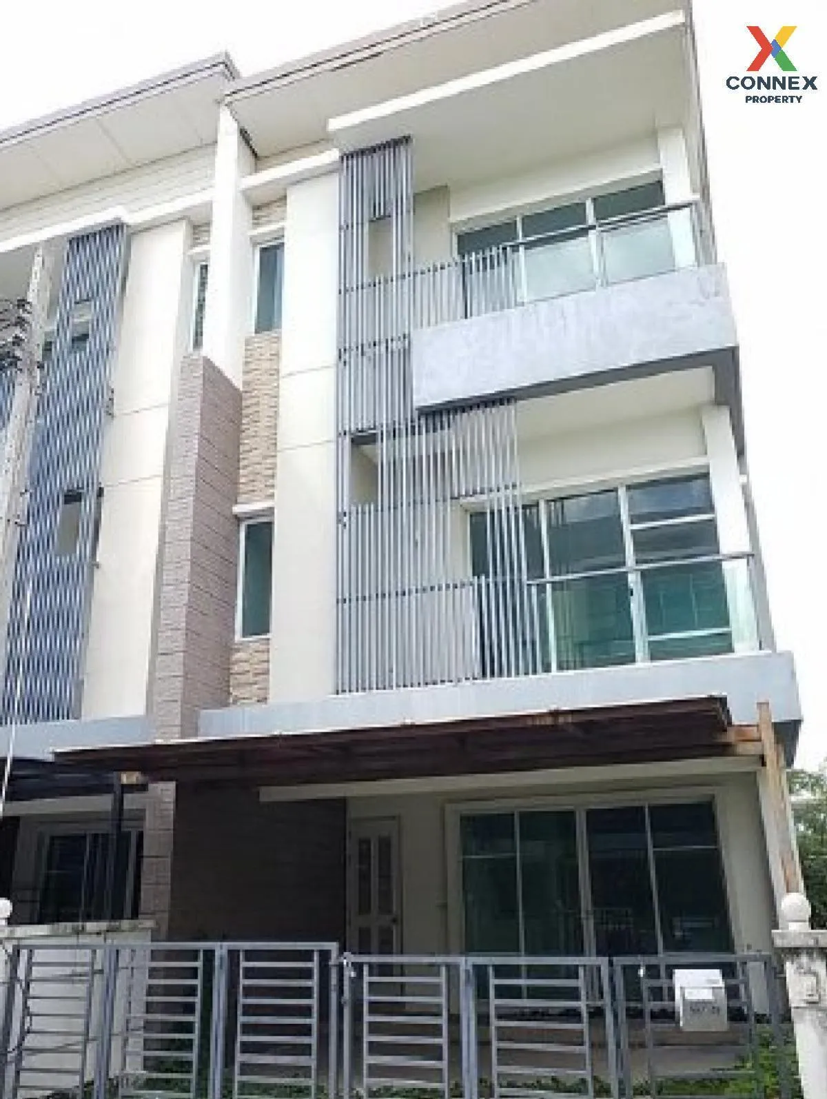 For Sale Townhouse/Townhome  , Town Plus Kaset - Nawamin , Khlong Kum , Bung Kum , Bangkok , CX-104687 1