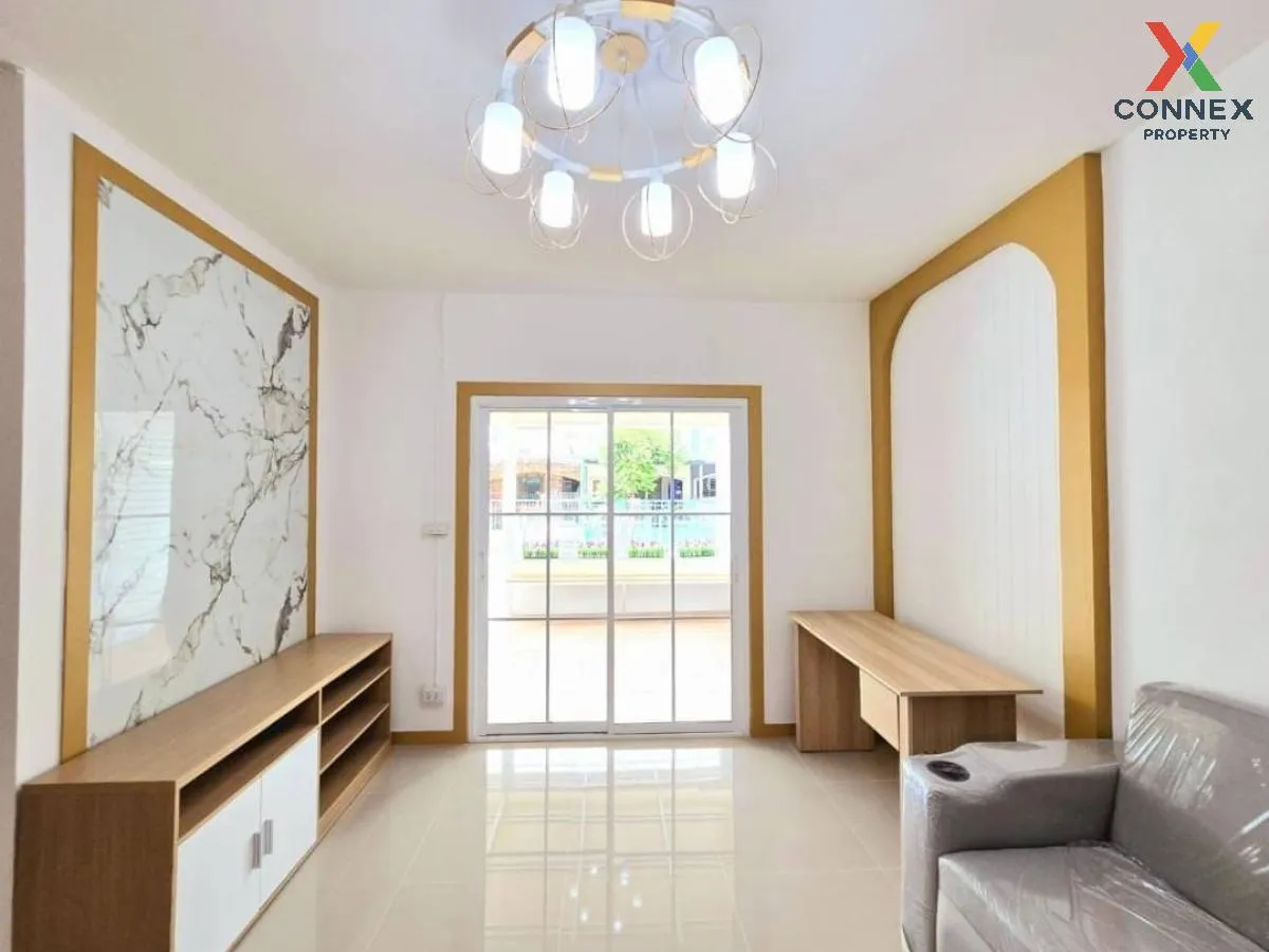 For Sale Townhouse/Townhome  , Baan Pruksa 30/1 Ban Kluai-Sai Noi , newly renovated , Phimonrat , Bang Bua Thong , Nonthaburi , CX-104710