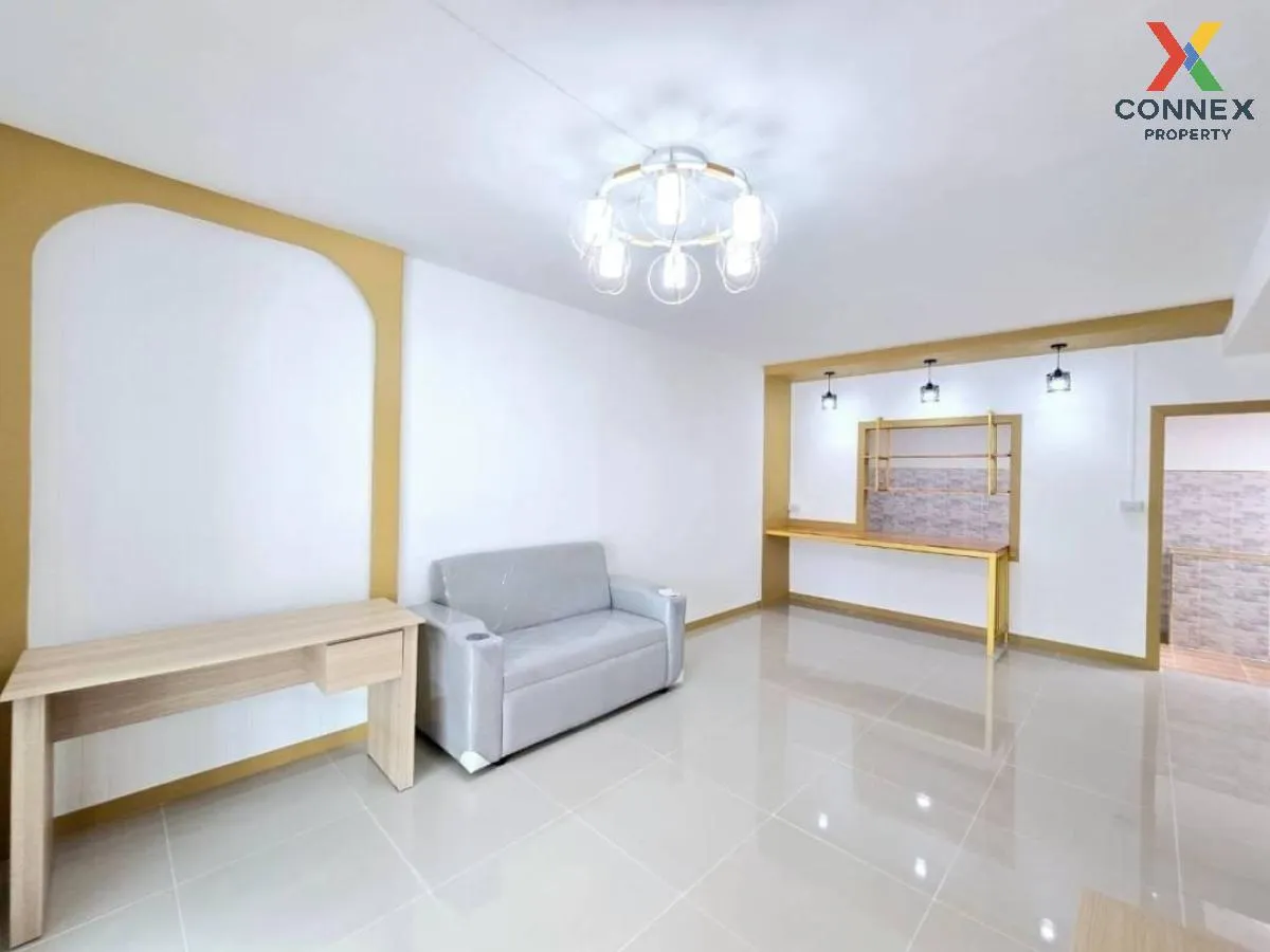 For Sale Townhouse/Townhome  , Baan Pruksa 30/1 Ban Kluai-Sai Noi , newly renovated , Phimonrat , Bang Bua Thong , Nonthaburi , CX-104710