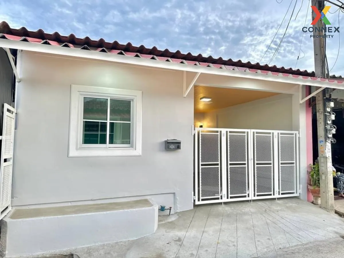 For Sale Townhouse/Townhome  , Baan Pruksa 3 Soi Watlatpladuk , Bang Khu Rat , Bang Bua Thong , Nonthaburi , CX-104783 1