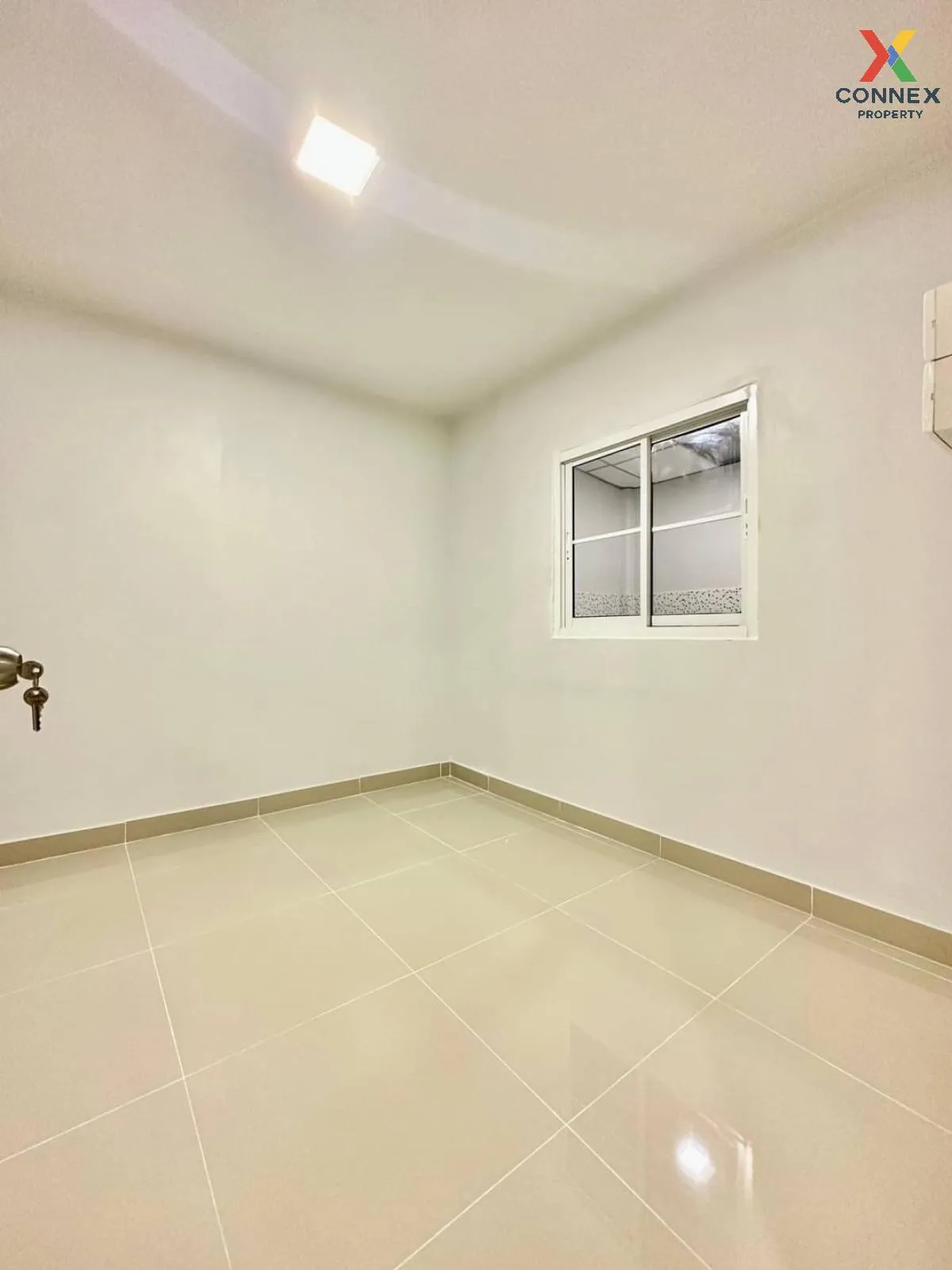 For Sale Townhouse/Townhome  , Baan Pruksa 3 Soi Watlatpladuk , Bang Khu Rat , Bang Bua Thong , Nonthaburi , CX-104783