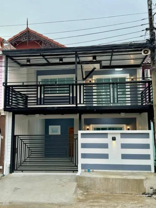 For Sale Townhouse/Townhome  , Baan Pruksa 3 Soi Watlatpladuk , Bang Khu Rat , Bang Bua Thong , Nonthaburi , CX-104790