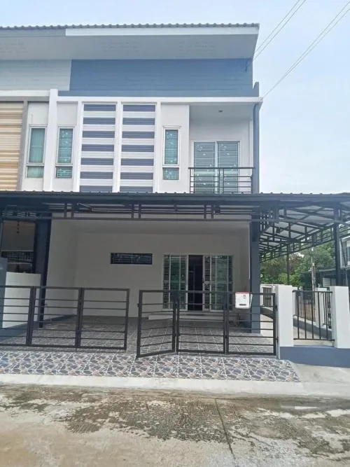 For Sale Townhouse/Townhome  , Medio Nimitmai , corner unit , newly renovated , Sai Kong Din , Khlong Sam Wa , Bangkok , CX-104797