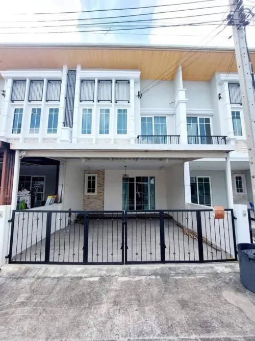 For Sale Townhouse/Townhome  , Golden Town Ramintra – Khubon , newly renovated , Tha Raeng , Bang Khen , Bangkok , CX-104827