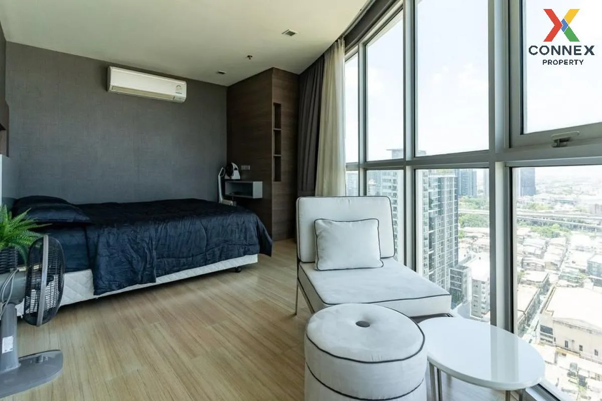 For Rent Condo , Sky Walk Residences , BTS-Phra Khanong , Phra Khanong Nuea , Watthana , Bangkok , CX-104920