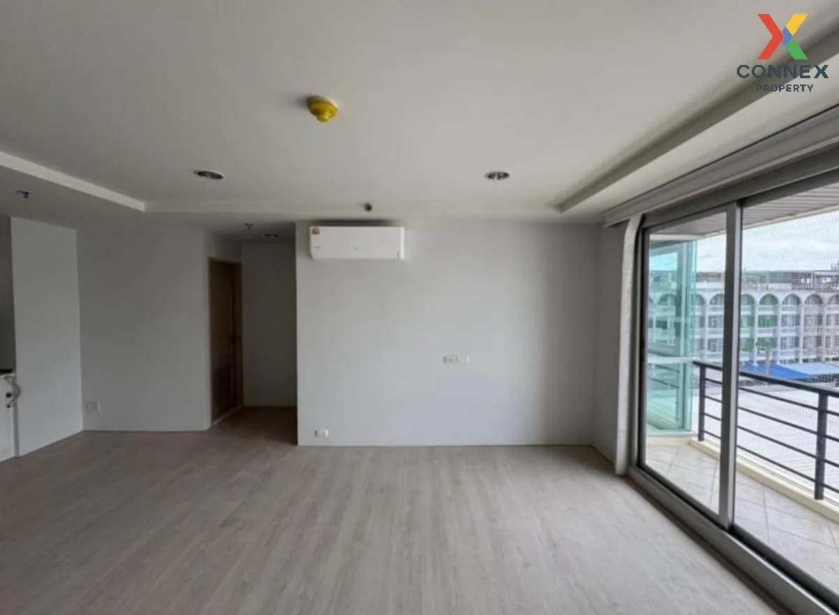 For Sale Condo , Resorta Yen-Akat , Chong Nonsi , Yannawa , Bangkok , CX-105028