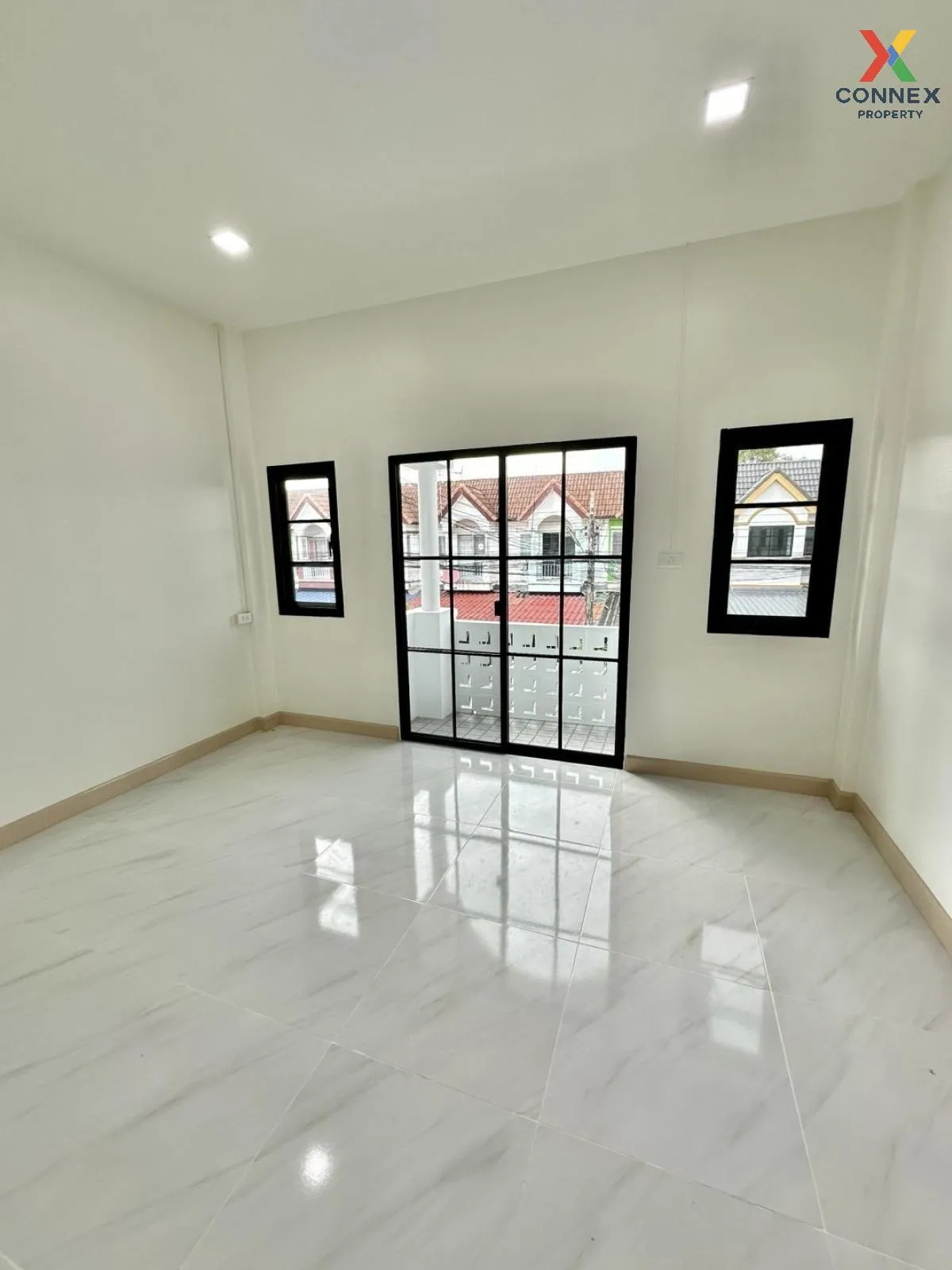 For Sale Townhouse/Townhome  , Baan Rinticha RomKlao , Min Buri , Min Buri , Bangkok , CX-105097