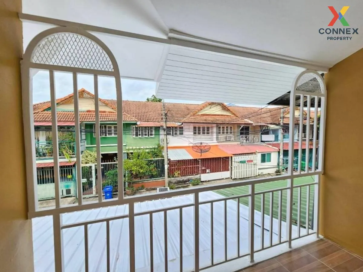 For Sale Townhouse/Townhome  , Baan Pruksa 3 Soi Watlatpladuk , newly renovated , Bang Khu Rat , Bang Bua Thong , Nonthaburi , CX-105326