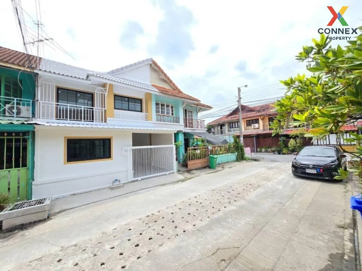 For Sale Townhouse/Townhome  , Baan Pruksa 3 Soi Watlatpladuk , newly renovated , Bang Khu Rat , Bang Bua Thong , Nonthaburi , CX-105326 2