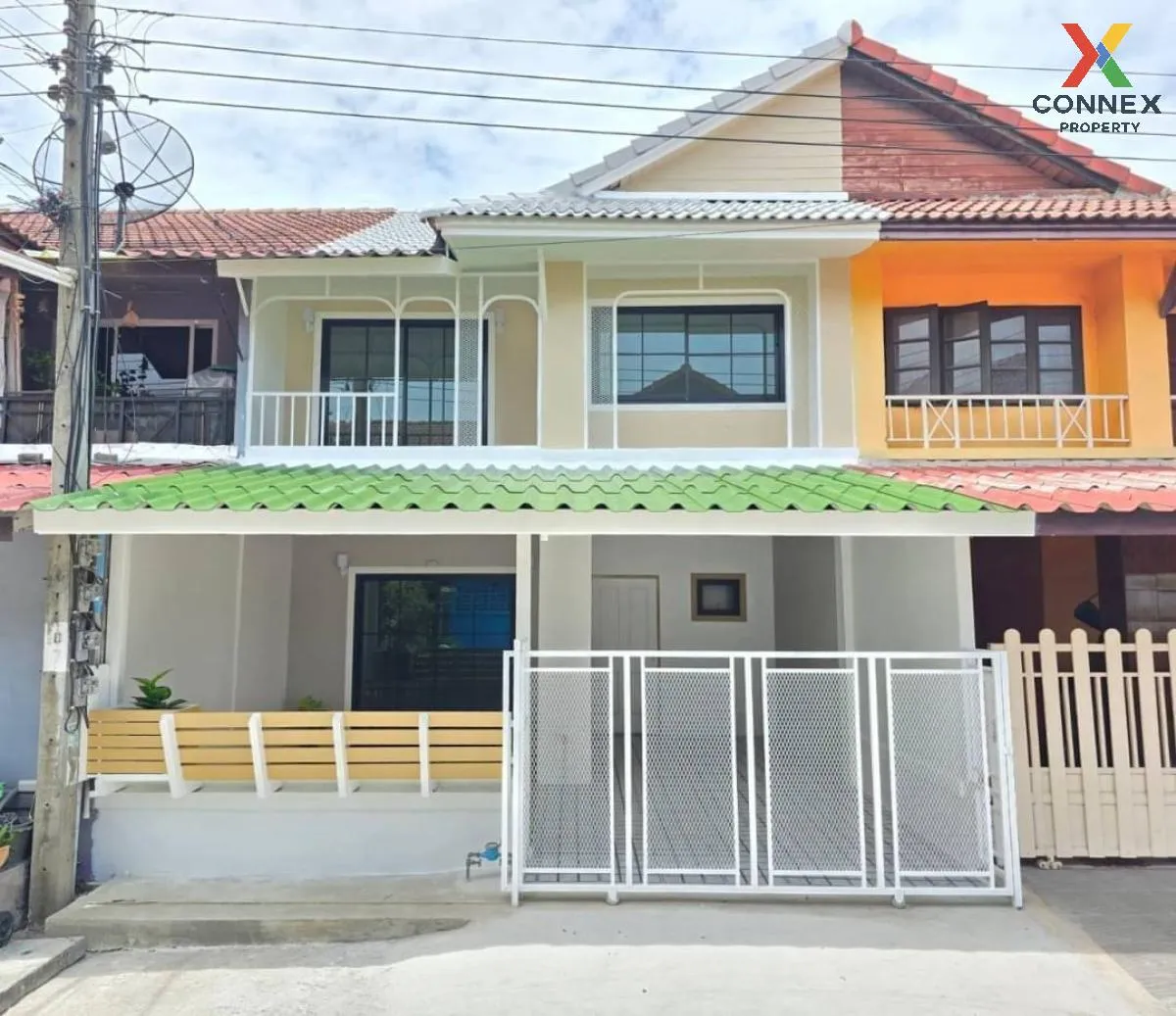 For Sale Townhouse/Townhome  , Baan Pruksa 3 Soi Watlatpladuk , newly renovated , Bang Khu Rat , Bang Bua Thong , Nonthaburi , CX-105327 1