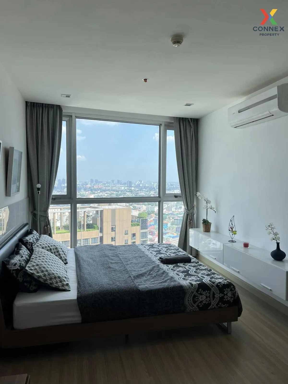 For Rent Condo , Sky Walk Residences , BTS-Phra Khanong , Phra Khanong Nuea , Watthana , Bangkok , CX-105355