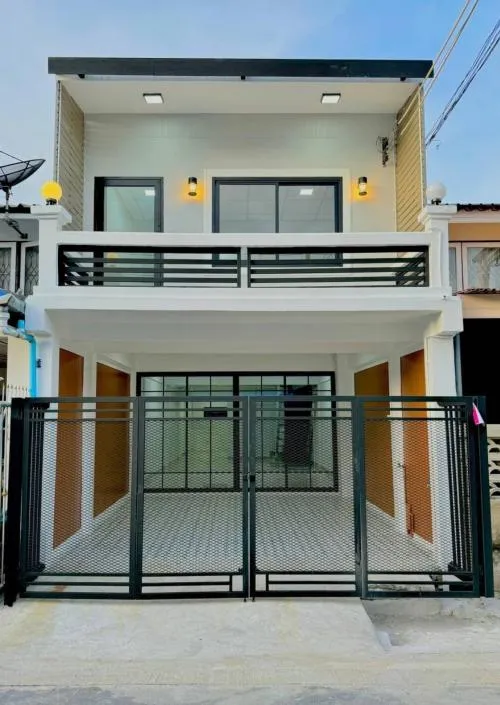 For Sale Townhouse/Townhome  , Baan Rattanathibet , MRT-Talad Bang Yai , Bang Rak Phatthana , Bang Bua Thong , Nonthaburi , CX-105417