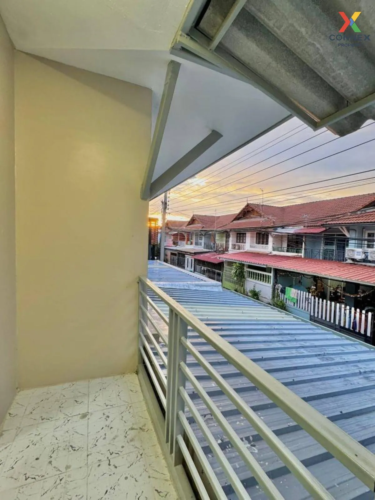 For Sale Townhouse/Townhome  , Baan Pruksa 3 Soi Watlatpladuk , Bang Khu Rat , Bang Bua Thong , Nonthaburi , CX-105457