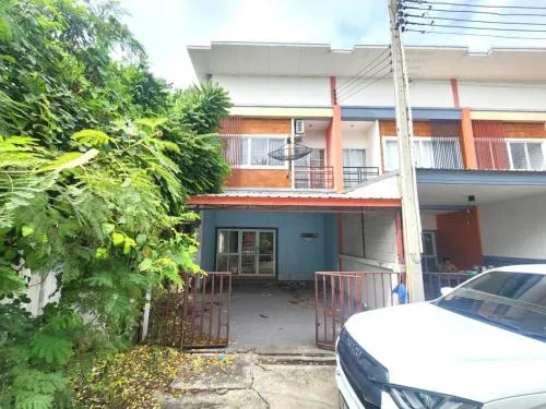 For Sale Townhouse/Townhome  , Good Home Phan Thong , corner unit , Phan Thong , Phan Thong , Chon Buri , CX-105467