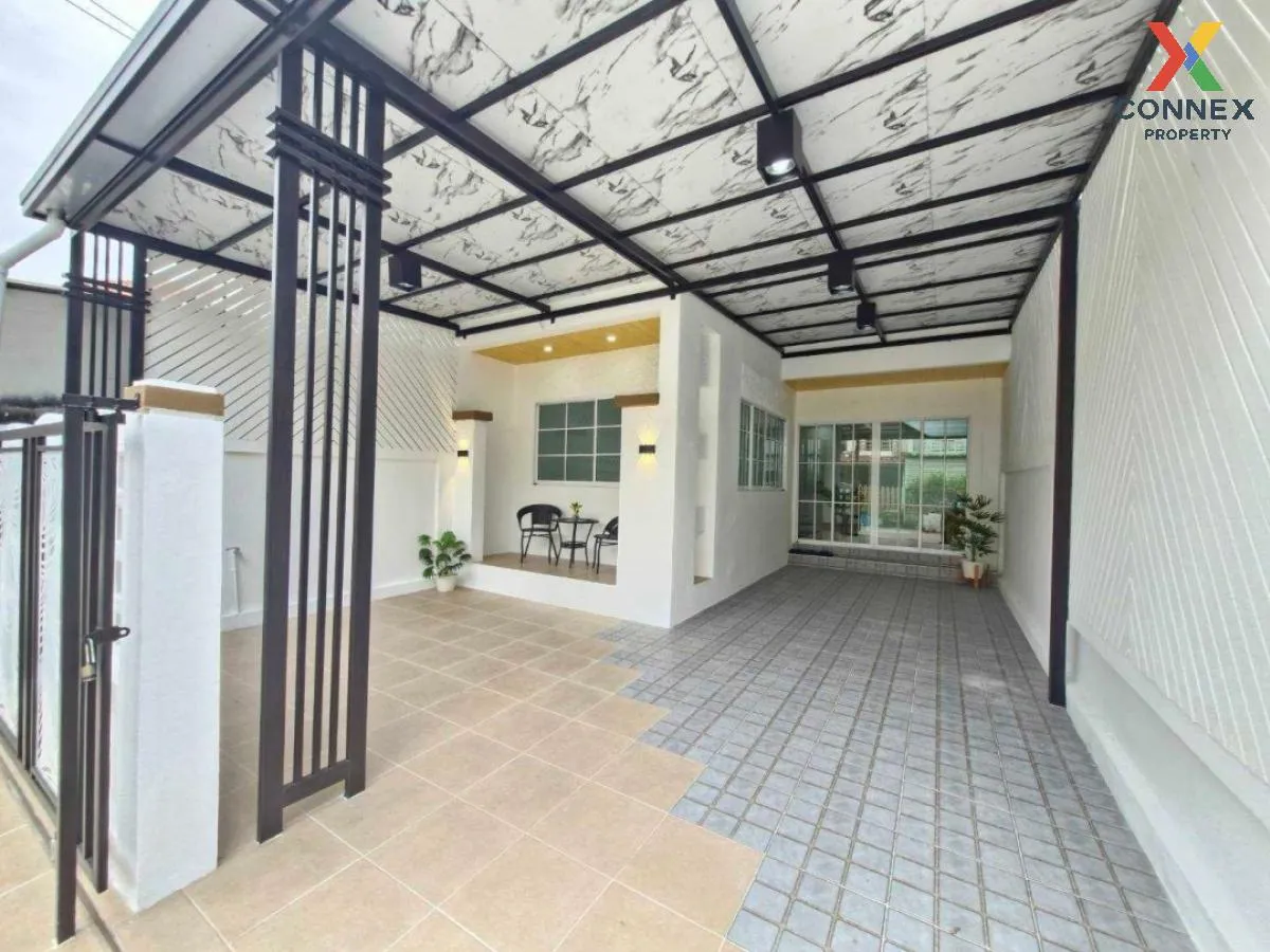 For Sale Townhouse/Townhome  , Baan Poonsin Thani 3 , newly renovated , Khlong Song Ton Noon , Lat Krabang , Bangkok , CX-105501 2