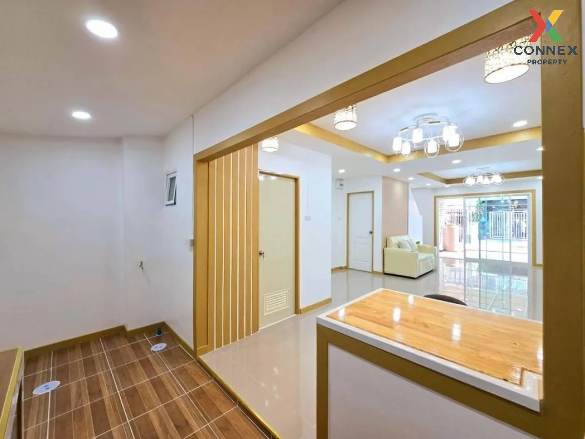 For Sale Townhouse/Townhome  , Baan Buathong 4 Baan Kluay-Sai Noi , newly renovated , Phimonrat , Bang Bua Thong , Nonthaburi , CX-105519