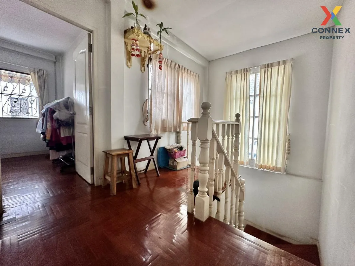 For Sale House , Sansabai Khubon 27 , Tha Raeng , Bang Khen , Bangkok , CX-105527