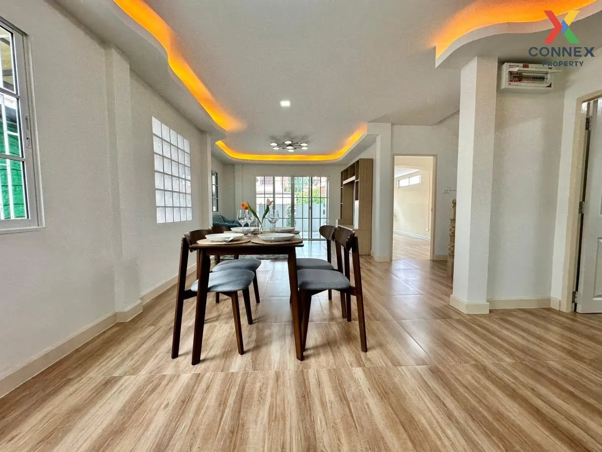 For Sale House , K.C. Ramindra 2 , Sam Wa Tawan Tok , Khlong Sam Wa , Bangkok , CX-105540