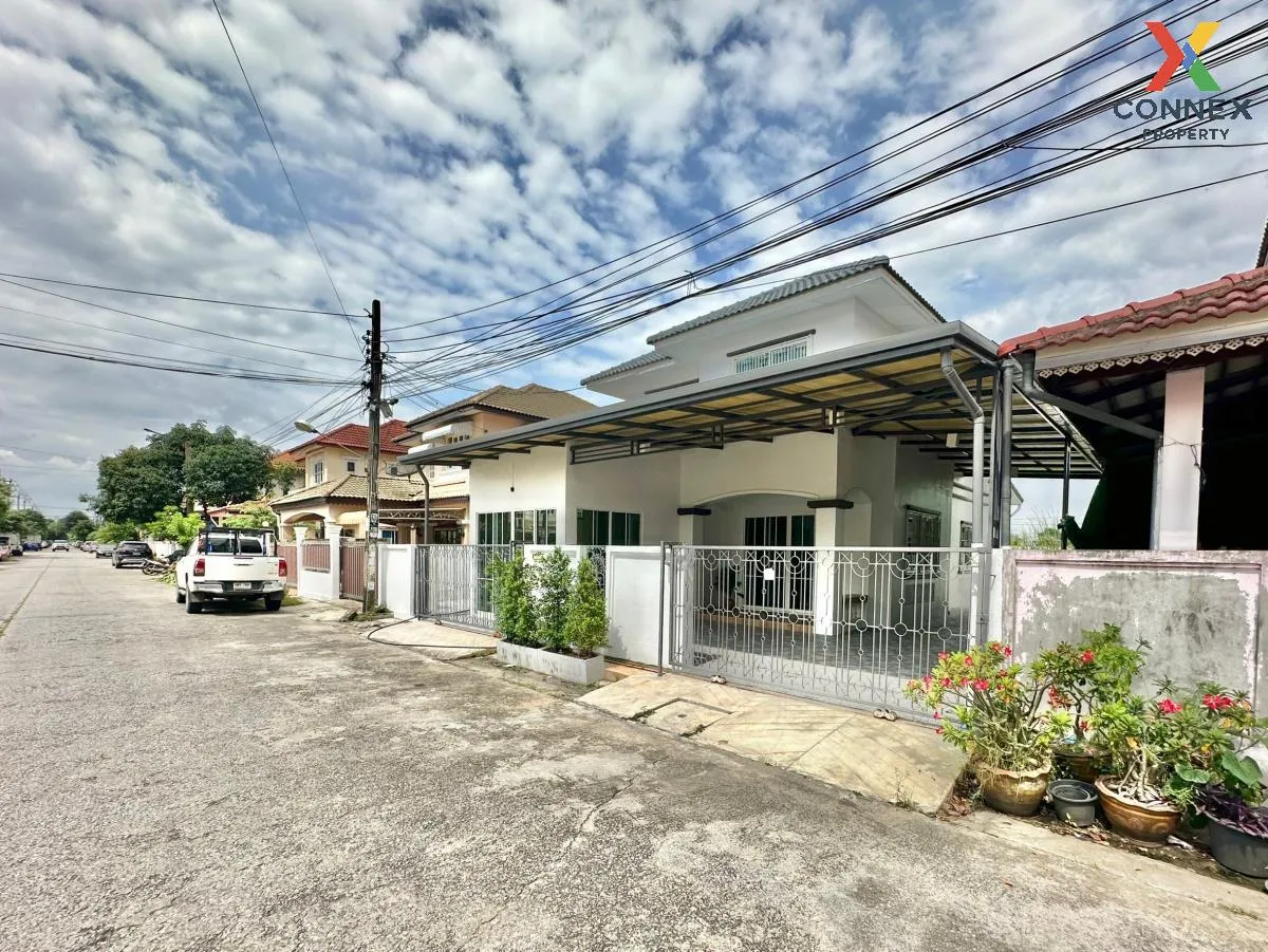 For Sale House , K.C. Ramindra 2 , Sam Wa Tawan Tok , Khlong Sam Wa , Bangkok , CX-105540 2