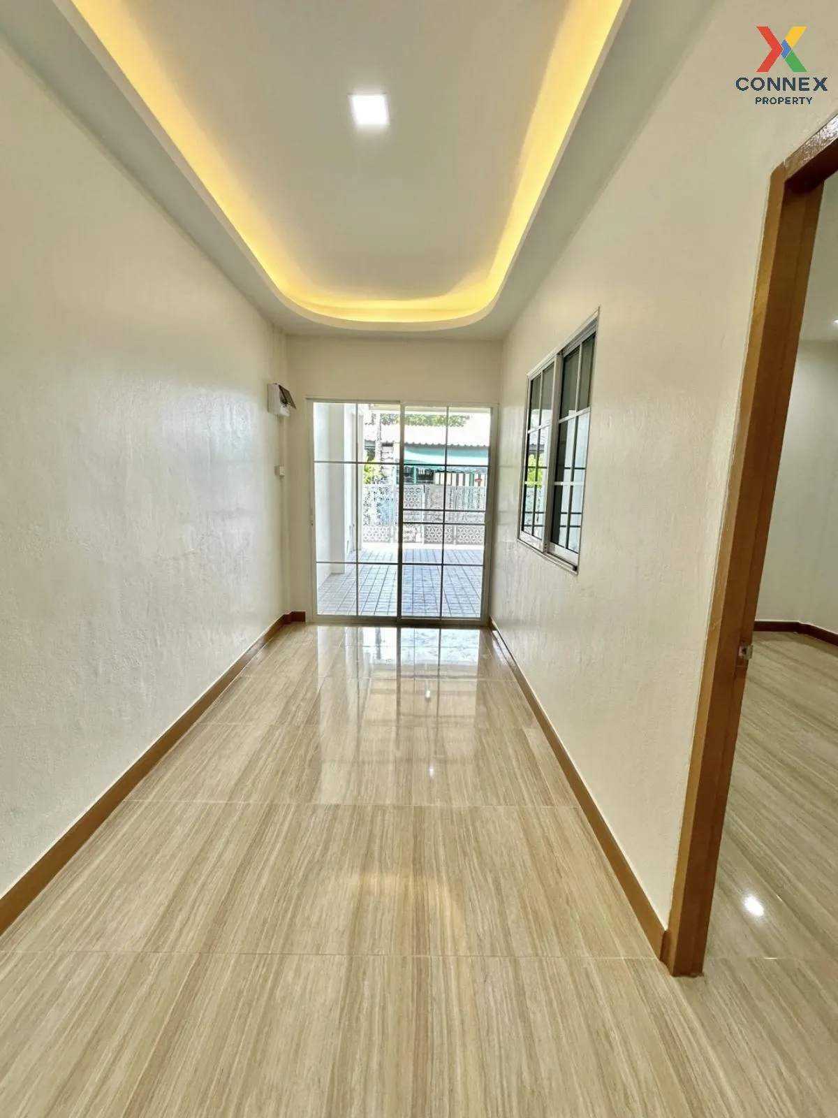 For Sale Townhouse/Townhome  , Burapha Village Songprapa , Don Mueang , Don Mueang , Bangkok , CX-105554