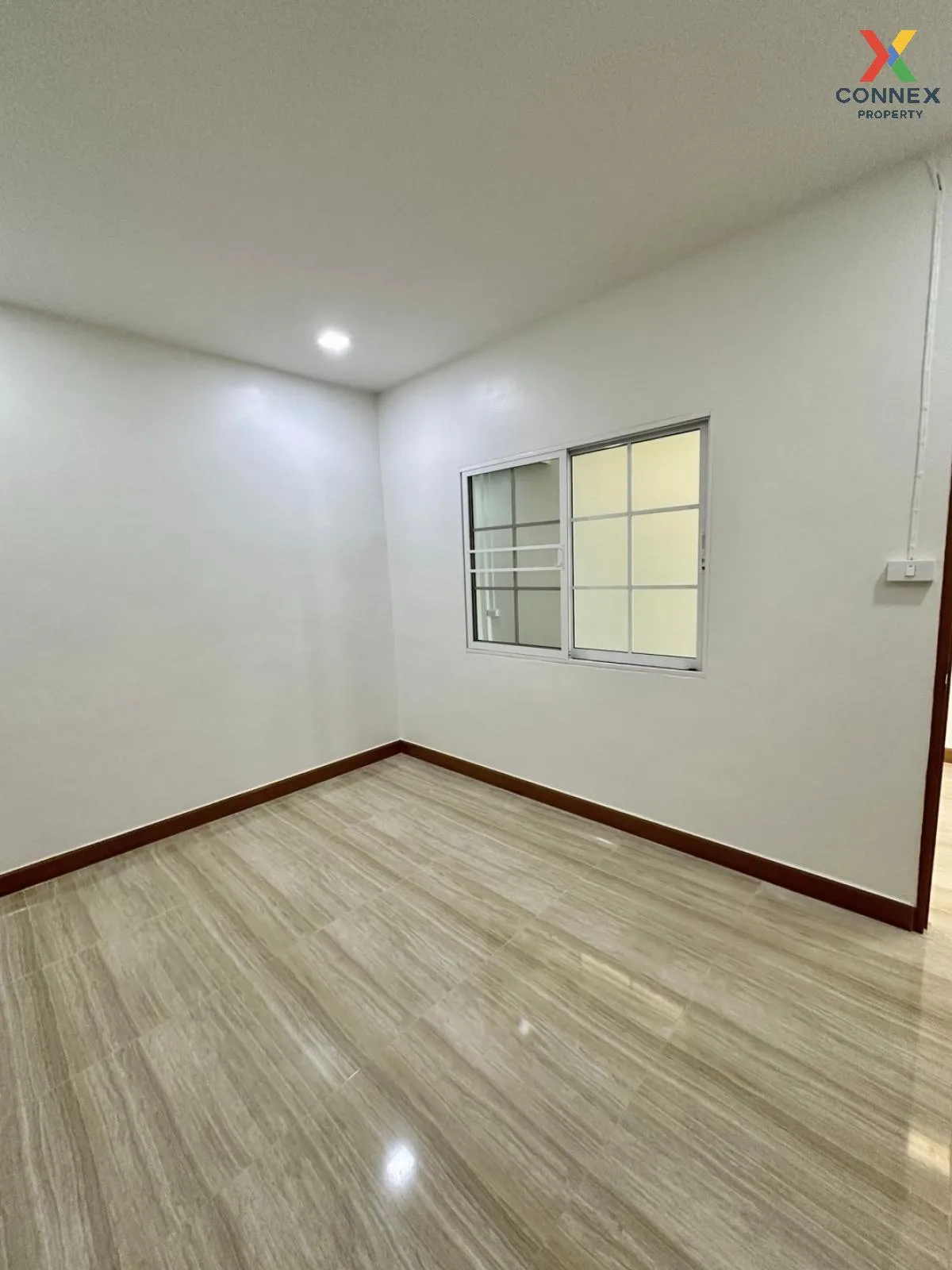 For Sale Townhouse/Townhome  , Burapha Village Songprapa , Don Mueang , Don Mueang , Bangkok , CX-105554