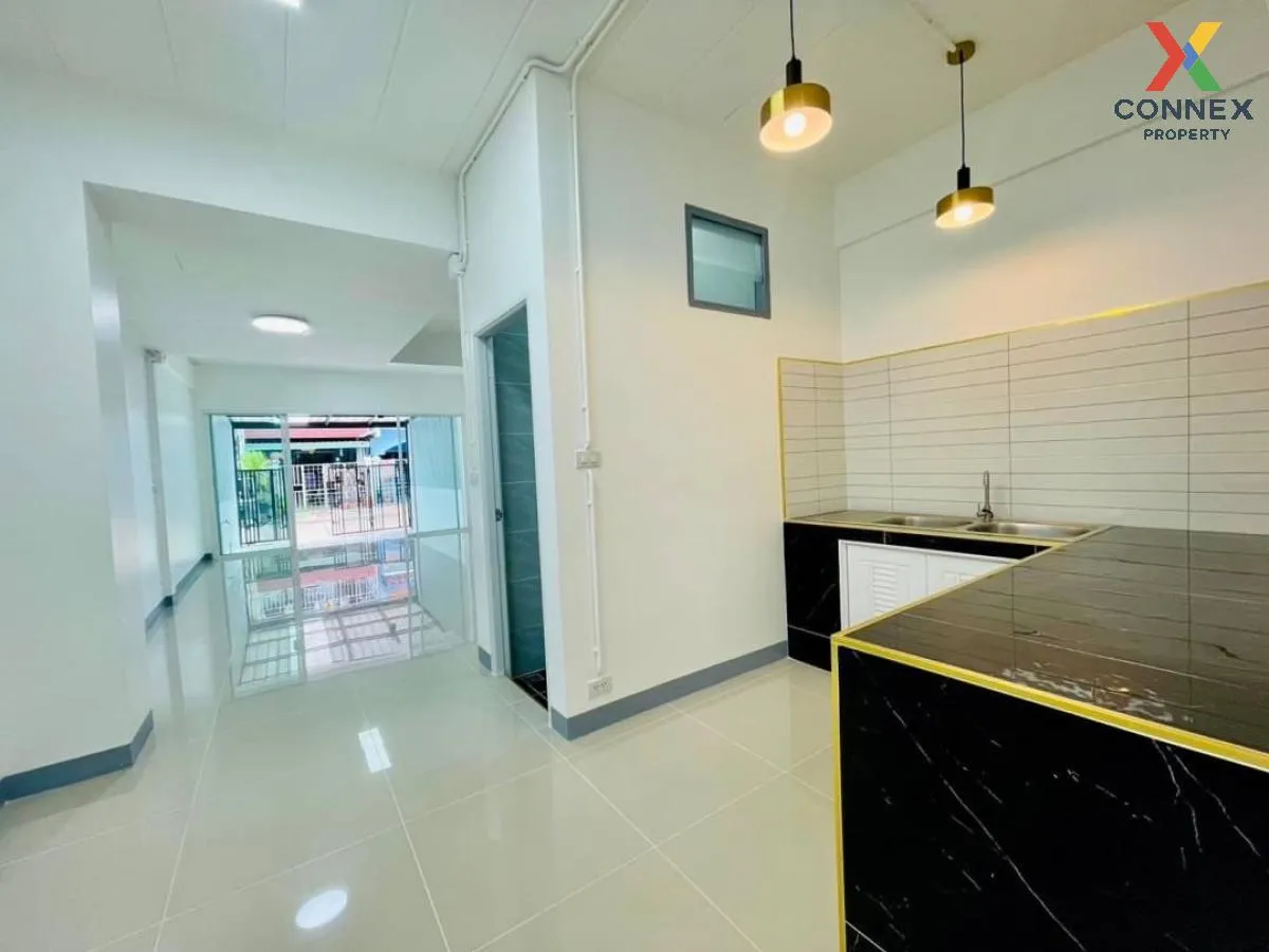 For Sale Townhouse/Townhome  , Phattharaniwet Bang Bua Thong , Bang Bua Thong , Bang Bua Thong , Bangkok , CX-105561