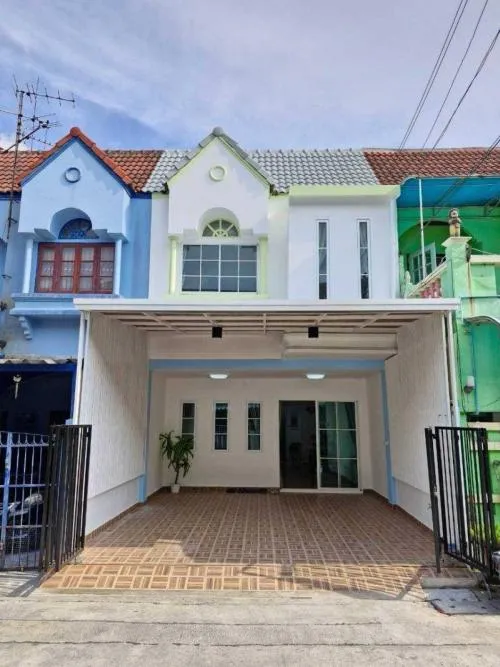 For Sale Townhouse/Townhome  , Baan Teerawan , newly renovated , Bang Chan , Khlong Sam Wa , Bangkok , CX-106023