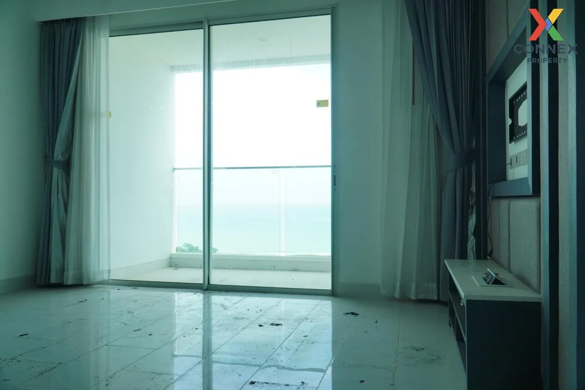 For Sale Condo , Amari Residences Pattaya ( sky residence ) , nice view , high floor , corner unit , Mueang Phata , Bang Lamung , Chon Buri , CX-106031