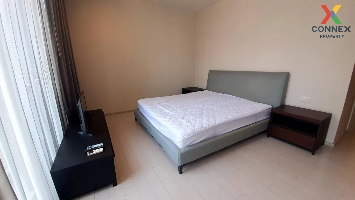 For Sale Condo , Noble Ploenchit , corner unit , BTS-Phloen Chit , Lumpini , Pathum Wan , Bangkok , CX-106105