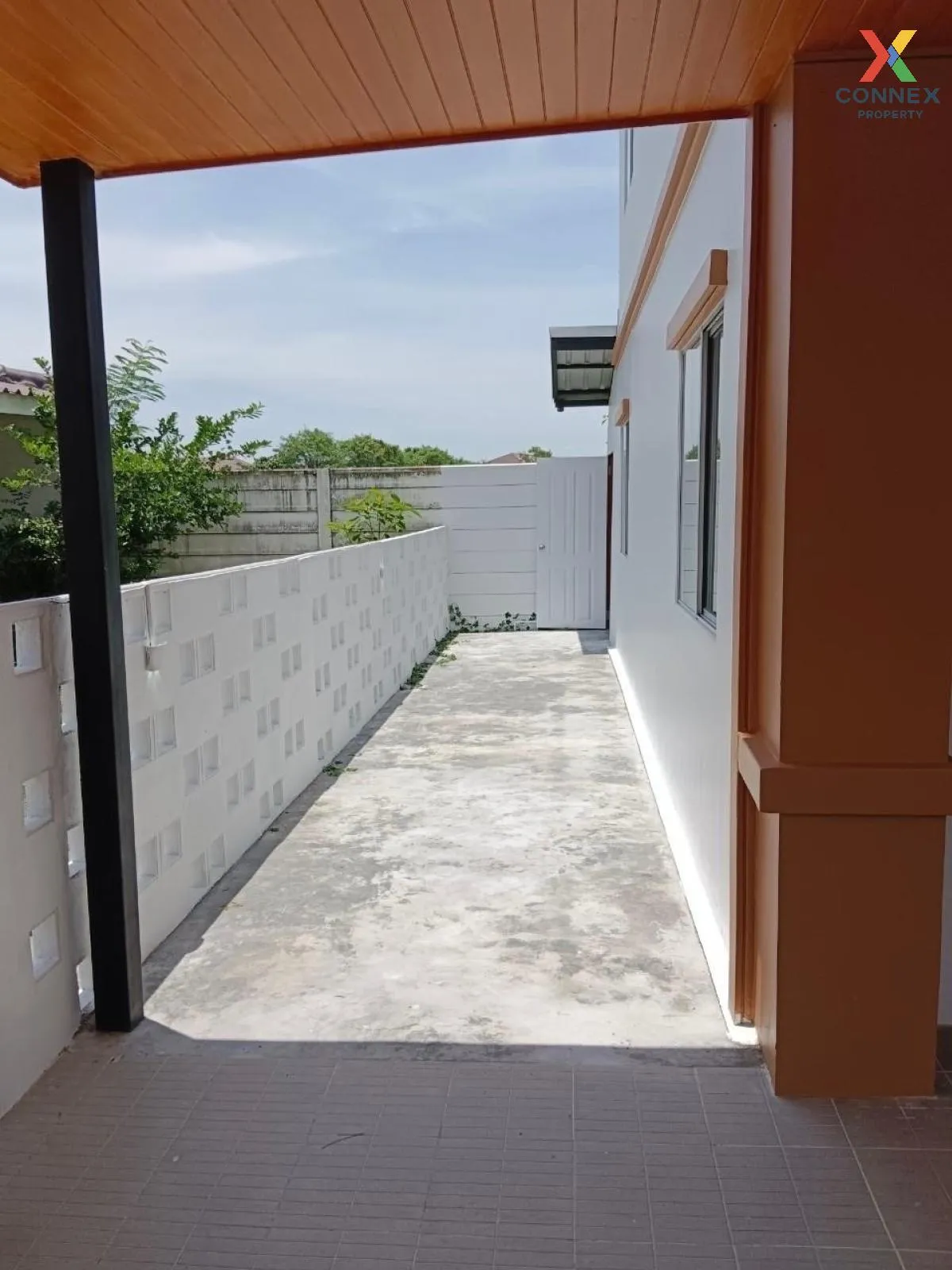 For Sale Townhouse/Townhome  , Baan Pruksa 71 Bangkok-Pathum Thani , corner unit , newly renovated , Bang Duea , Mueang Pathum Thani , Pathum Thani , CX-106147 4