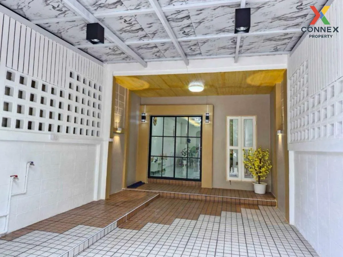 For Sale Townhouse/Townhome  , Katreeya Hathairat 37 , newly renovated , Sam Wa Tawan Tok , Khlong Sam Wa , Bangkok , CX-106148 2