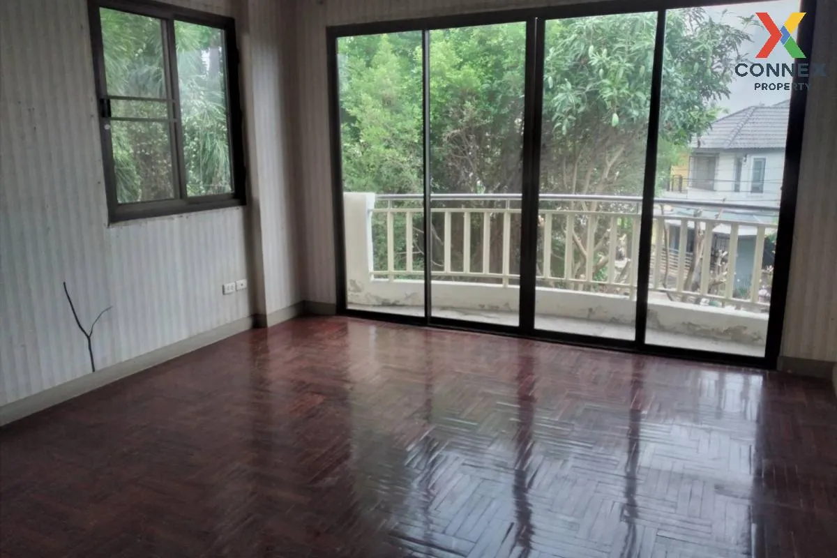 For Sale House , Supalai Grand Lake , Saen Saep , Min Buri , Bangkok , CX-106249