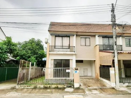 For Sale Townhouse/Townhome  , Baan Pruksa 66 Nava Nakorn , wide frontage , Khlong Nueng , khlong Luang , Pathum Thani , CX-106266