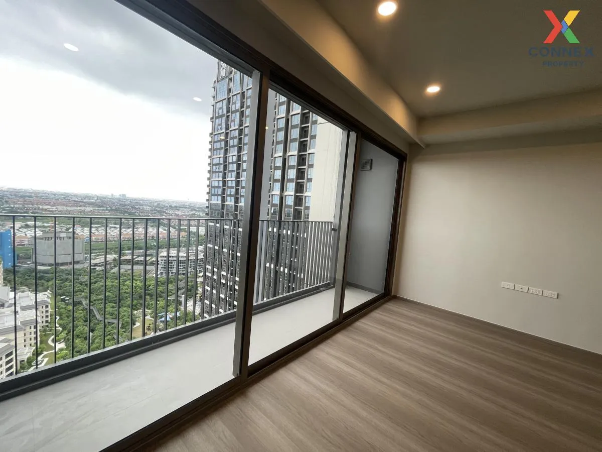 For Sale Condo , Whizdom The Forestias , nice view , high floor , wide frontage , Bang Kaeo , Bang Phli , Samut Prakarn , CX-106490