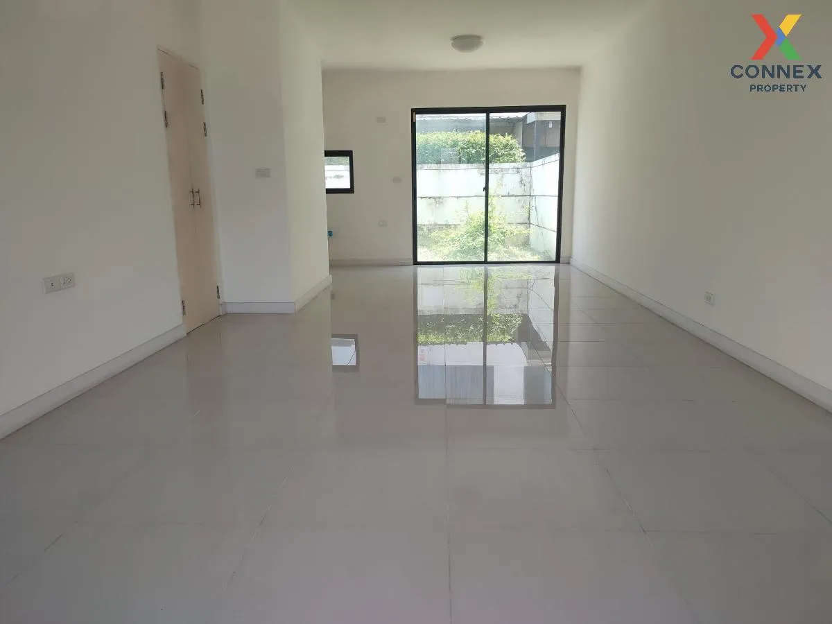 For Sale Townhouse/Townhome  , Town Avenue Cocos Rama 2 , Samae D 2